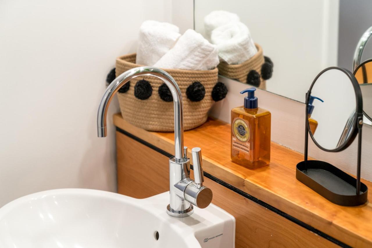 2 Bedroom Apartment With Park Views Shoreditch London Kültér fotó